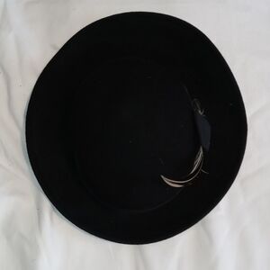 Peachfelt 100% wool womens hat